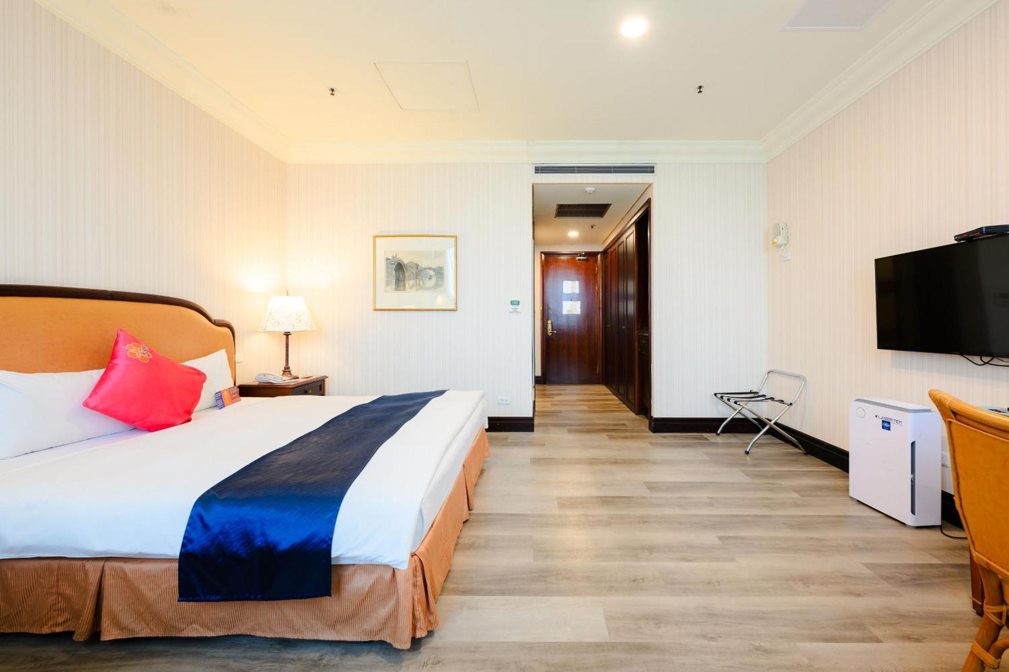 Wei-Yat Grand Hotel Tainan Exterior foto